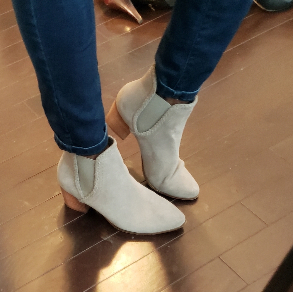 ALDO Veliren Chelsea Ankle Boot, 7.5M